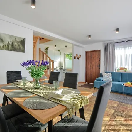 Holiday home Przystanek Jakubik Krynica-zdroj *